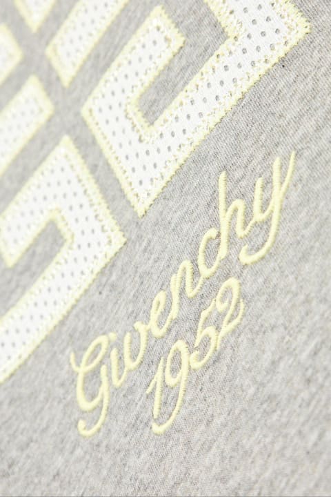 メンズ新着アイテム Givenchy 4g Embroidered Crewneck T-shirt