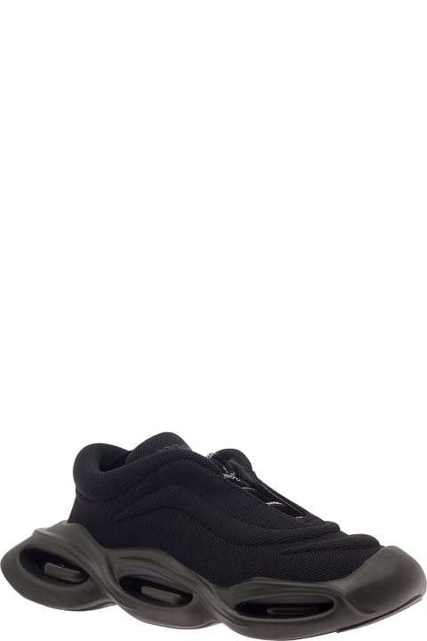 'wave' Black Low-top Sneakers With Rubber Bottom In Polyester Blend Man