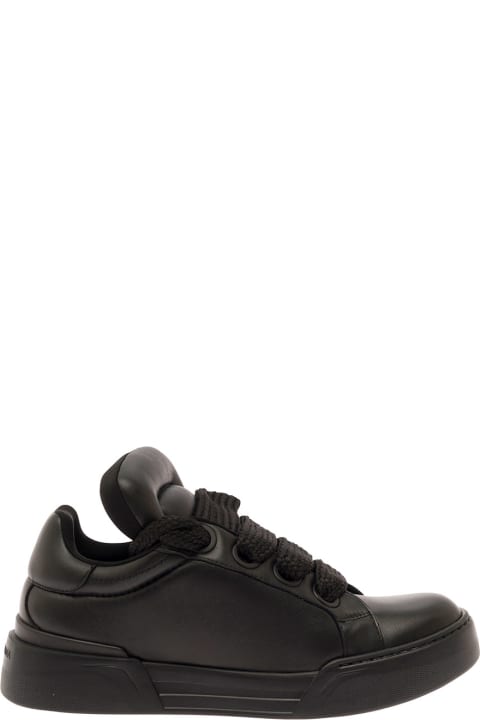 'megaskate' Black Padded Low Top Sneakers In Smooth Leather Man