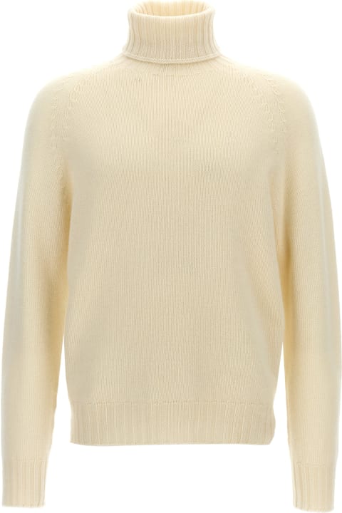 Homeware Ma
ry
ya High Neck Sweater