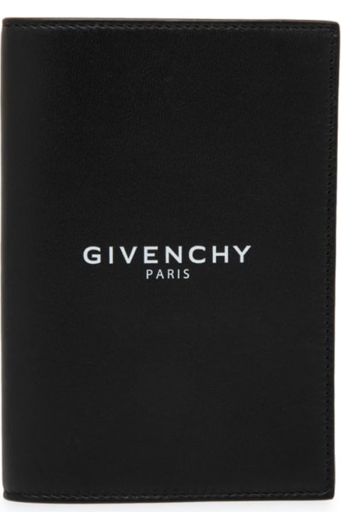 Logo Passport Holder