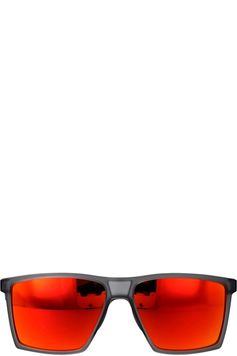 Oakley نظارات لـ السيدات Oakley Futurity Sun Sunglasses