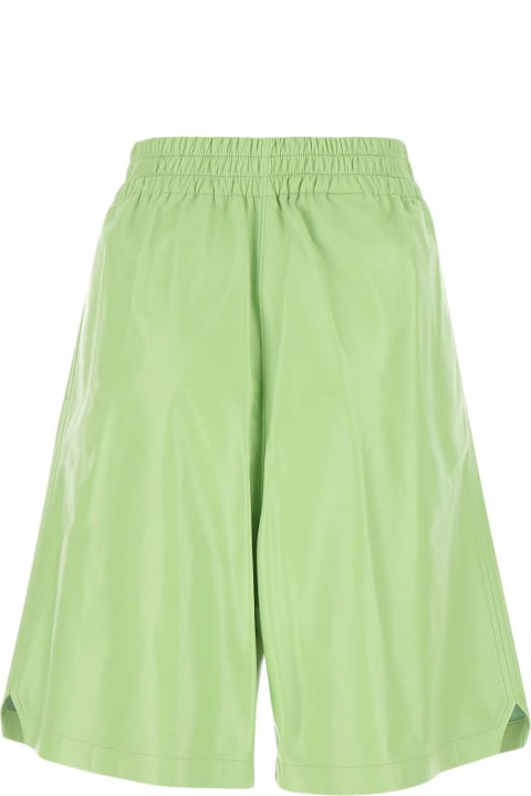 ウィメンズ Bottega Venetaのパンツ＆ショーツ Bottega Veneta Pastel Green Leather Shorts