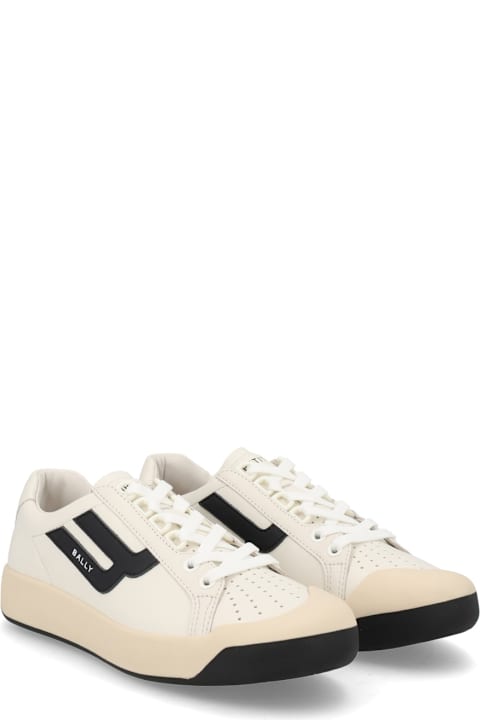 Bally Sneaker "competition"