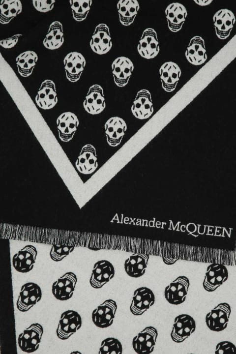 メンズ Alexander McQueenのスカーフ Alexander McQueen Embroidered Wool Scarf