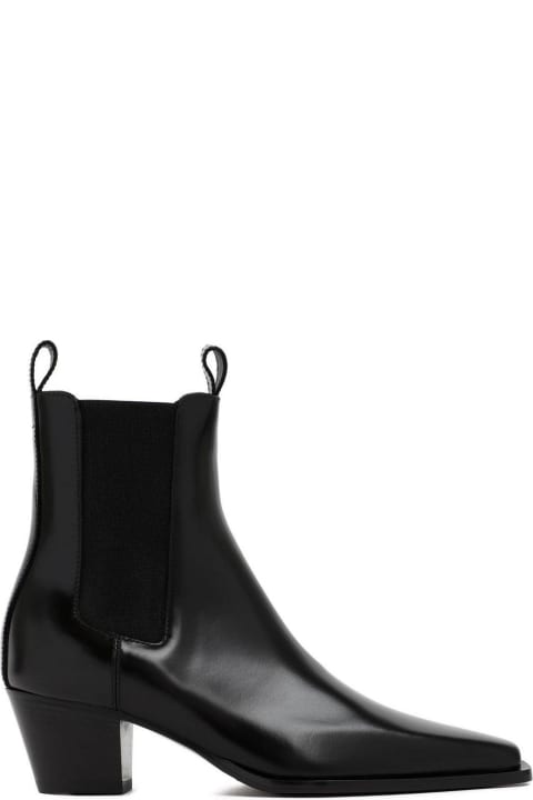 Totême أحذية برقبة لـ السيدات Totême The City Pointed-toe Chelsea Boot