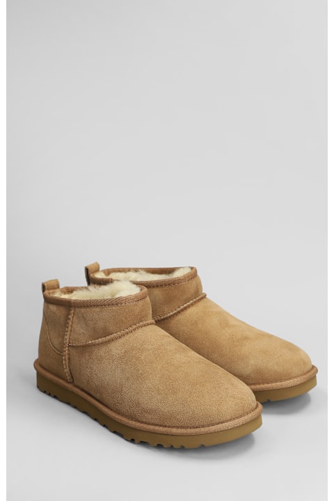 أدوات منزلية UGG Classic Ultra Mini Low Heels Ankle Boots In Leather Color Suede