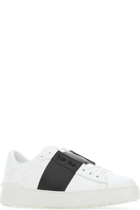 メンズ Valentino Garavaniのスニーカー Valentino Garavani White Leather Open Sneakers With Black Band
