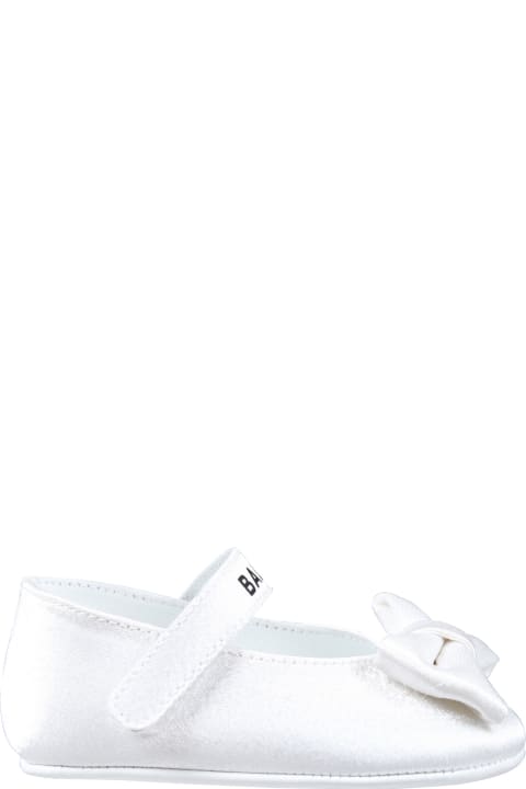 ベビーガールズ Balmainのシューズ Balmain White Shoes For Baby Girl With Logo And Bow