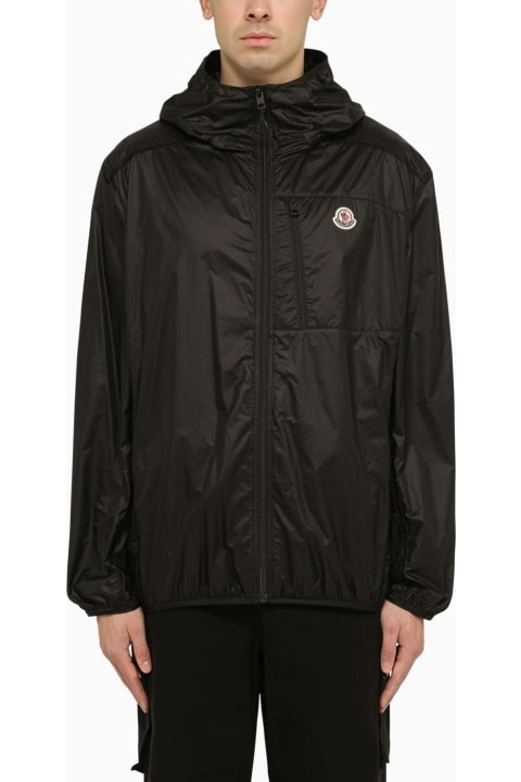 メンズ Monclerのコート＆ジャケット Moncler Lightweight Black Nylon Jacket With Logo