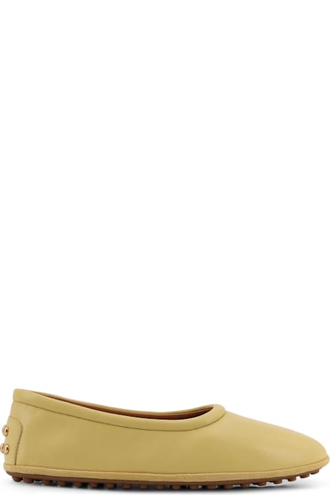 Tod
s Leather Ballerina With Gomminos Detail On The Back
