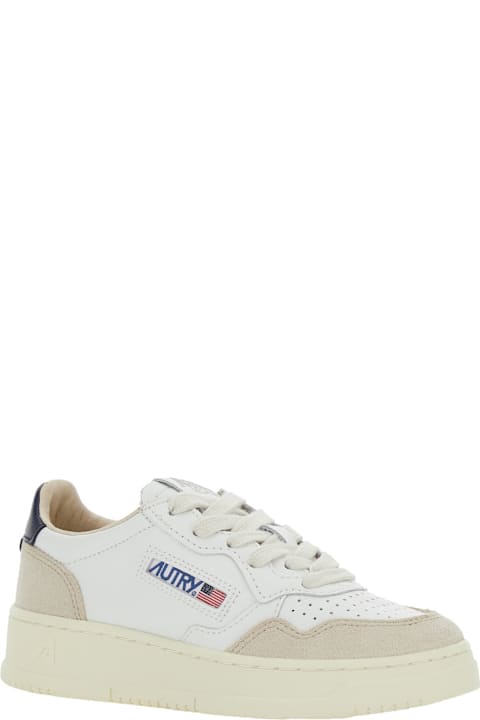 Homeware Autry 
medalist
 White Low Top Sneakers With Logo Patch On The Side And Perforated Panels In Leather Boy