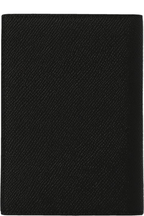 Homeware Dolce 
Gabbana Logo Passport Holder