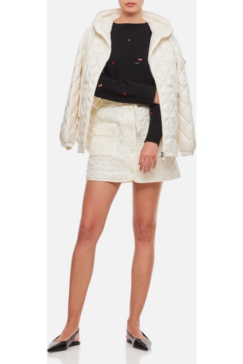 ウィメンズ Monclerのウェア Moncler Quilted Shiny Nylon Miniskirt