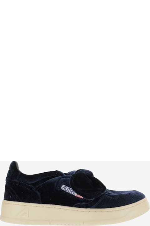 Autry Medalist Low Velvet Bow Sneakers