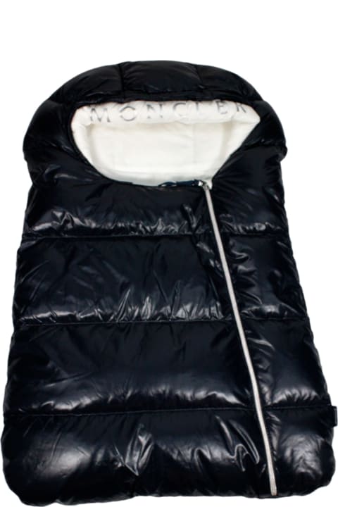 Fashion for Baby Girls Moncler Baby Carrier Padded With Real Goose Down With Side Opening That Opens Completely With Writing On The Hood Profile And Internal Breathable Cotton