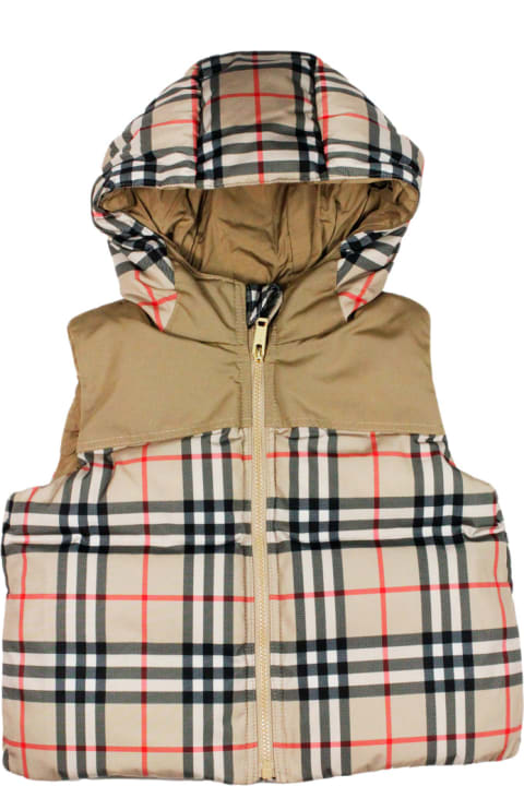 Fashion for Baby Boys Burberry Padded Sleeveless Gilet With Hood And Zip Closure