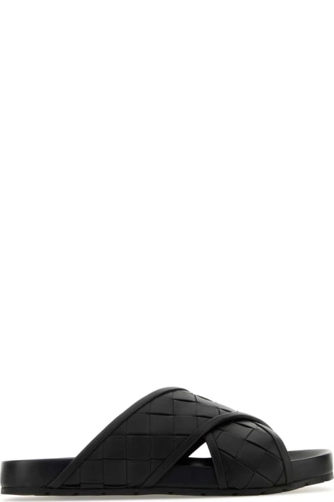 Bottega Veneta Shoes for Men Bottega Veneta Black Leather Tarik Sandals