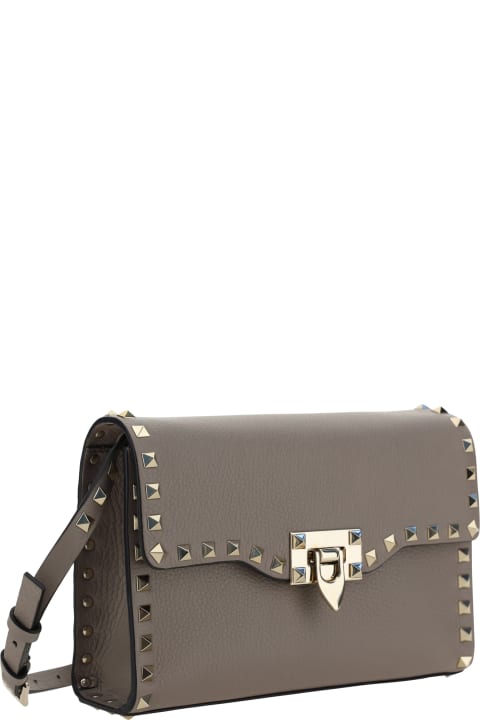 آخر صيحات الموضة من السيدات Valentino Garavani Small Rockstud Shoulder Bag