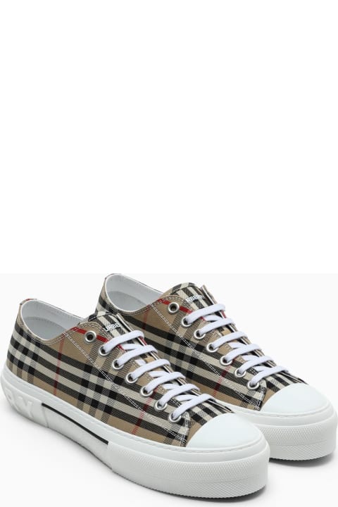 Fashion for Men Burberry Beige Sneakers With Vintage Check Motif