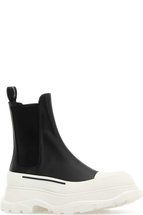 Alexander McQueen Boots for Women Alexander McQueen Black Nappa Leather Tread Slick Ankle Boots