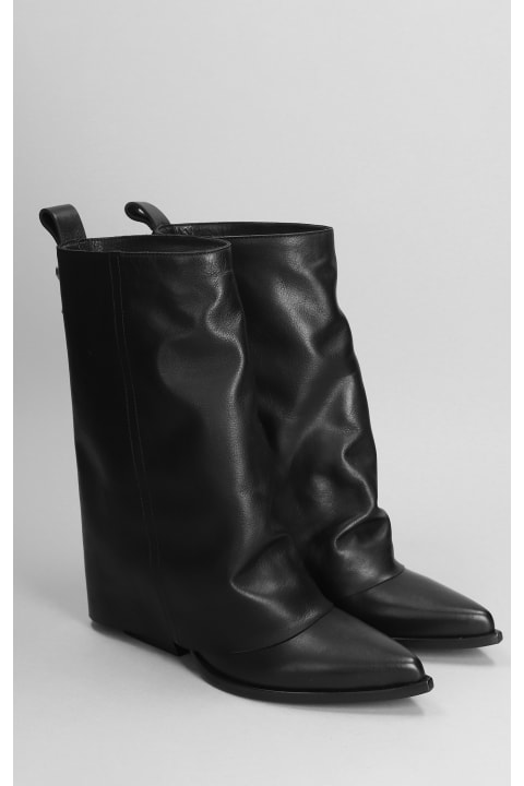 Elena Iachi Boots for Women Elena Iachi Texan Ankle Boots In Black Leather