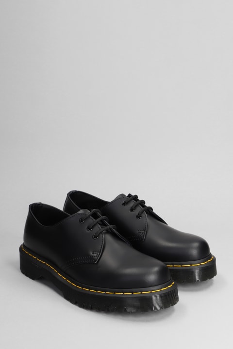 ウィメンズ Dr. Martensのレースアップシューズ Dr. Martens 1461 Bex Lace Up Shoes