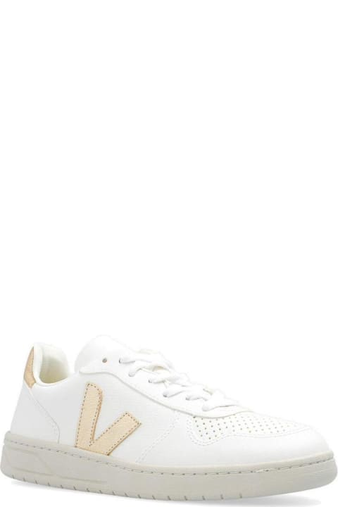 Fashion for Women Veja V-10 Low-top Sneakers