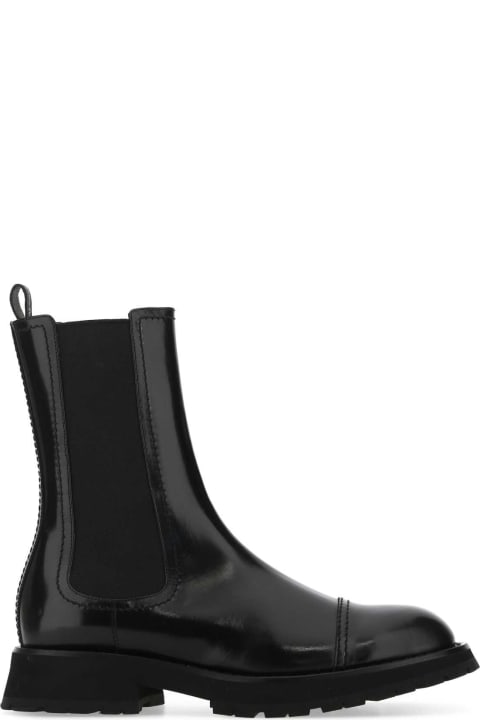 メンズ Alexander McQueenのブーツ Alexander McQueen Black Leather Ankle Boots