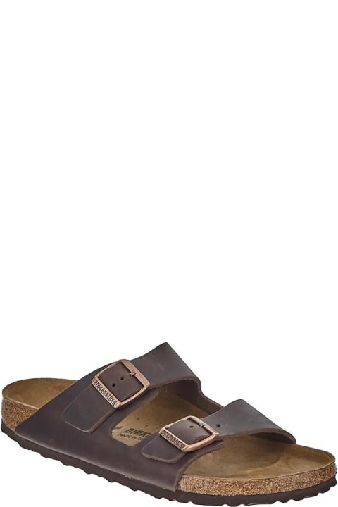 ウィメンズ新着アイテム Birkenstock Arizona Sandals