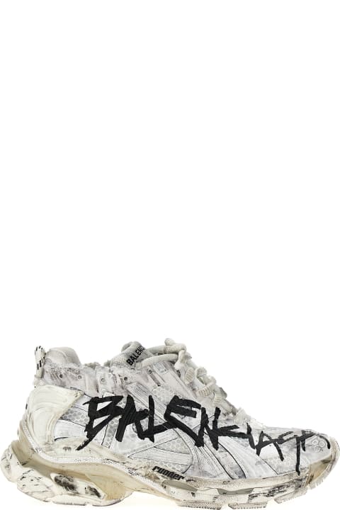 ウィメンズ Balenciagaのスニーカー Balenciaga Runner Graffiti Sneakers