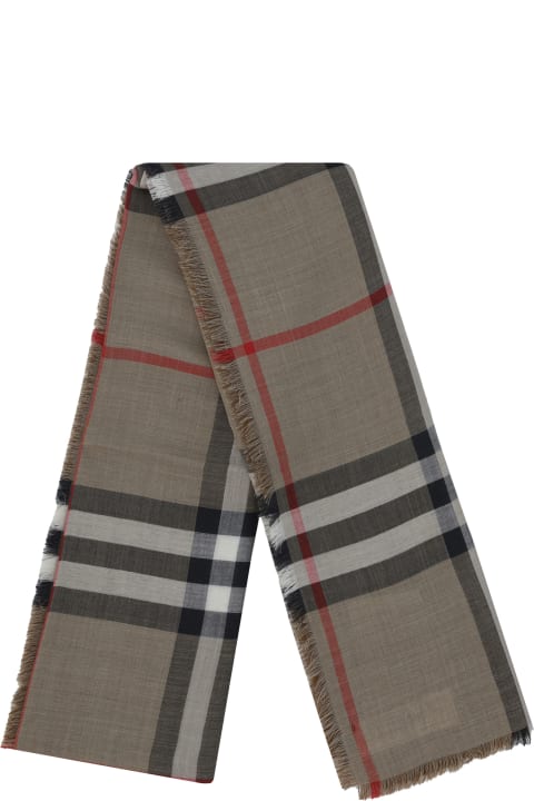 Scarves & Wraps for Women Burberry Other Scarves