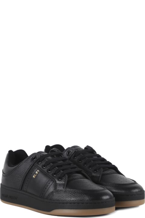 Low Sneakers