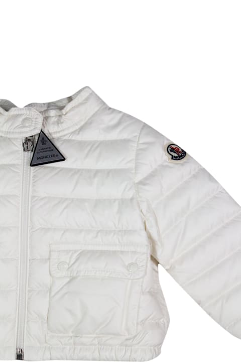 Moncler for Kids Moncler Lightweight 100 Gram Lans Long-sleeved Down Jacket With Front Zip Closure And Front Pockets. Logo On The Sleeve