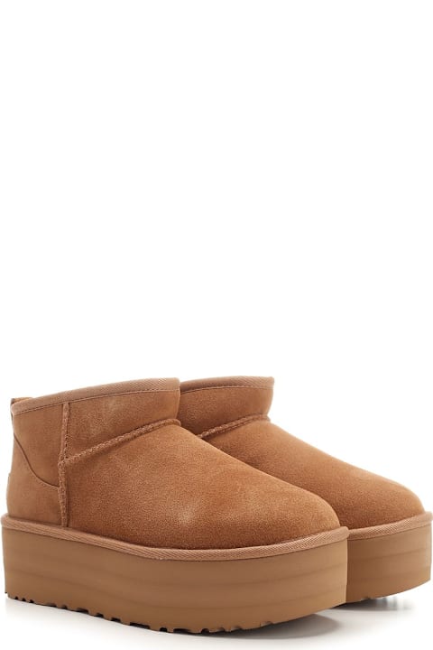 UGG 
classic Ultra Mini
 Ankle Boots