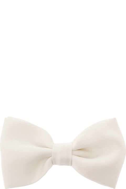 Homeware Tagliatore Ivory White Pre-tied Bow Tie With Hook Fastening In Satin Man