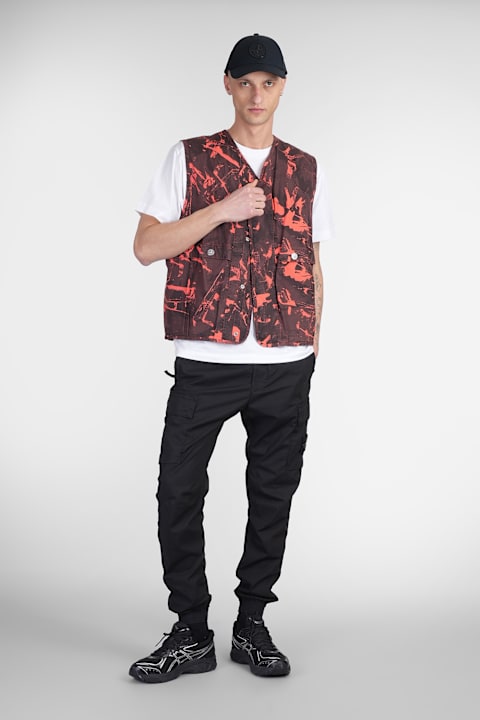 Stone Island Men Stone Island Vest In Black Cotton
