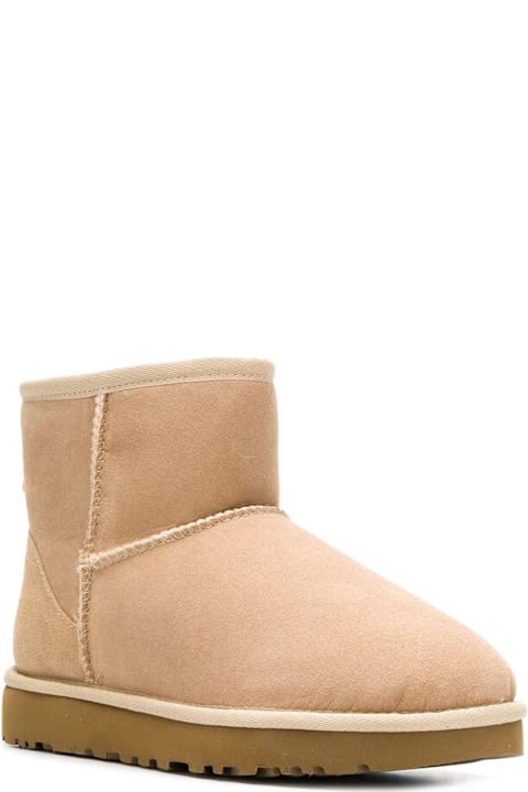 أدوات منزلية UGG Shoes