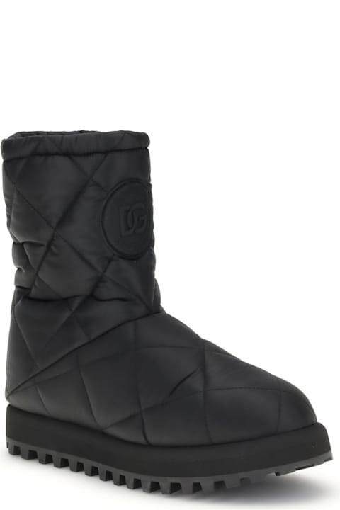 Homeware Dolce 
Gabbana Quilted Boots