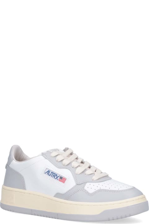 Autry for Women Autry Medalist Low Woman Sneakers