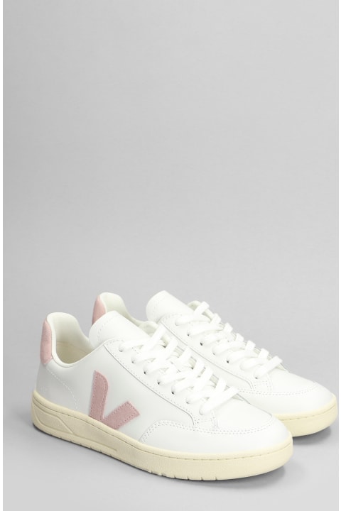 Fashion for Women Veja V-12 Sneakers In White Leather