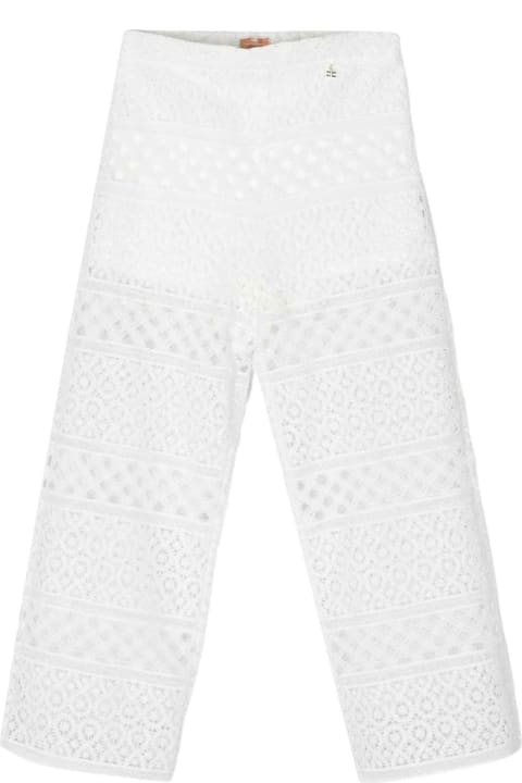 Ivory Trousers Girl