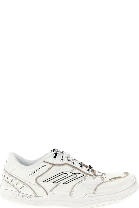 Balenciaga 
hamptons Worn-out Medio
 Sneakers