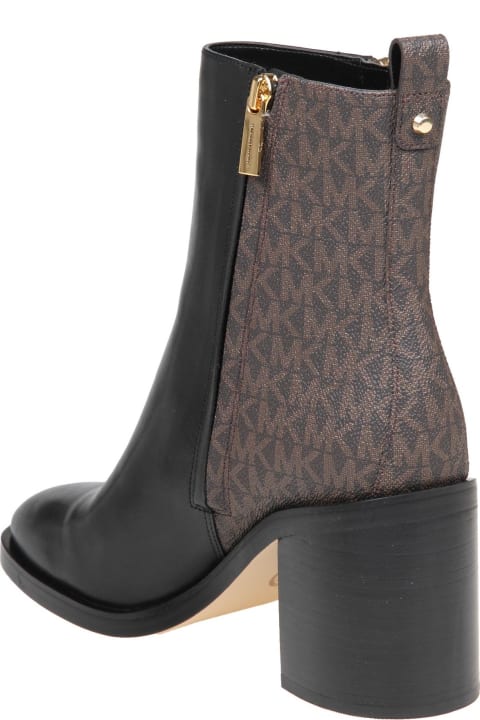 Michael Kors Regan Mid Bootie In Black Leather With Mk Logo Michael Kors Regan Mid Bootie In Black Leather With Mk Logo