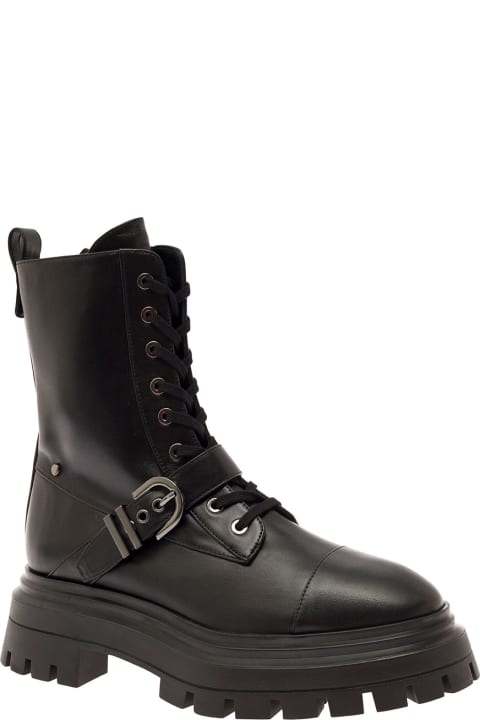 ウィメンズ Stuart Weitzmanのブーツ Stuart Weitzman Black Ankle Boots With Belt Detail And Chunky Platform In Smooth Leather Woman