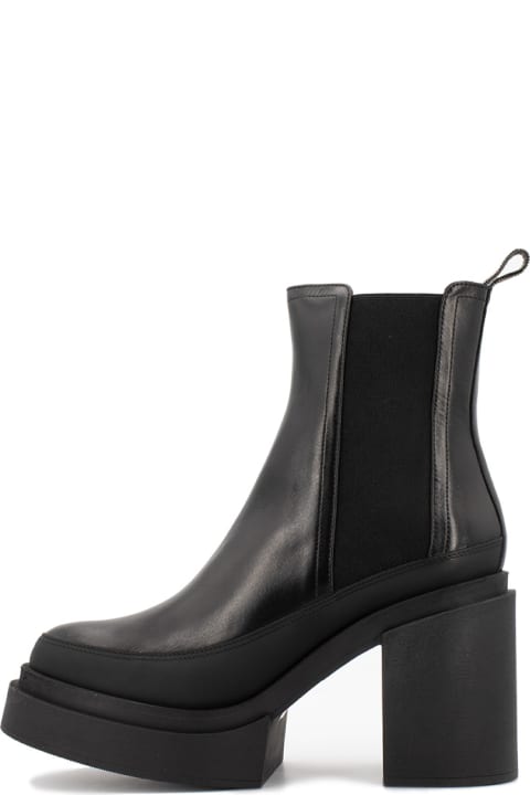 Fabiana Filippi أحذية برقبة لـ السيدات Fabiana Filippi Leather Ankle Boots