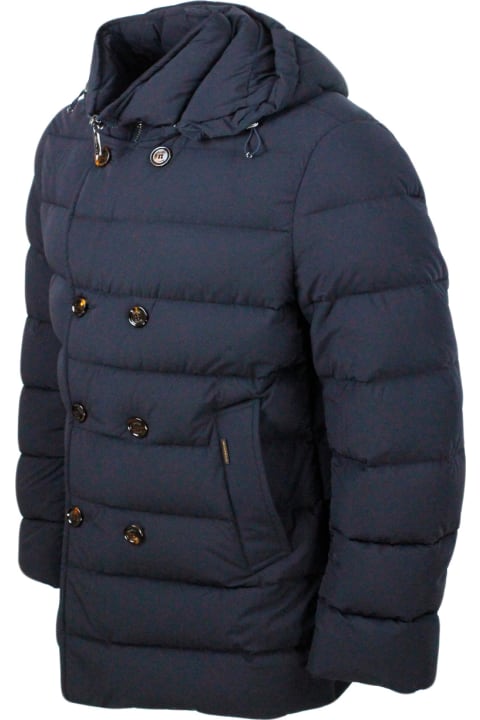 メンズ新着アイテム Moorer Three-quarter Length Jacket In Stretch Fabric Padded With Real Goose Down Made In Two-way Stretch Fabric With Zip And Button Closure. Removable Hood