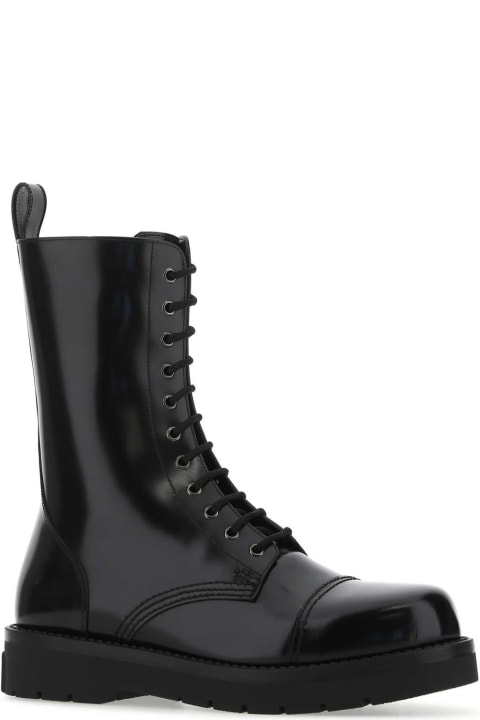 Boots for Men Valentino Garavani Black Leather Boots