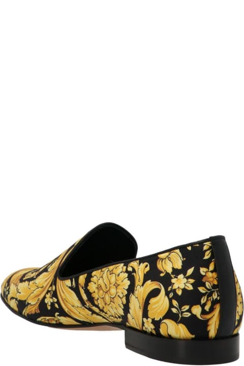 メンズ Versaceのローファー＆デッキシューズ Versace Baroque Pattern Pointed Toe Loafers