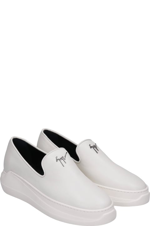 Conley  Sneakers In White Leather